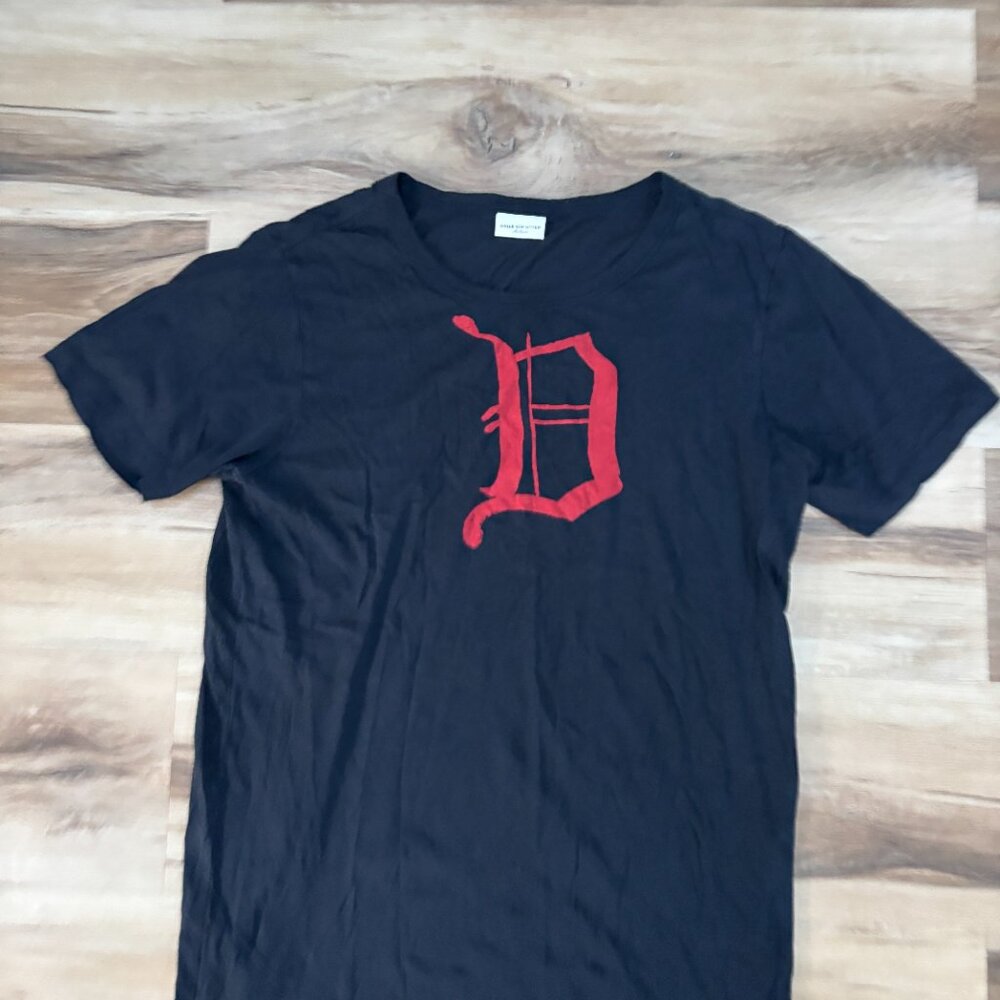 Dries Van Noten T Shirt Red D Graphic Black Cotton Tee - Picture 2 of 9